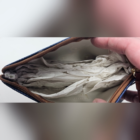 Dooney & Bourke Tennessee Titans Cosmetic Bag Zippered Pouch 6.5 X 4 X 2 NWT - Picture 8 of 11